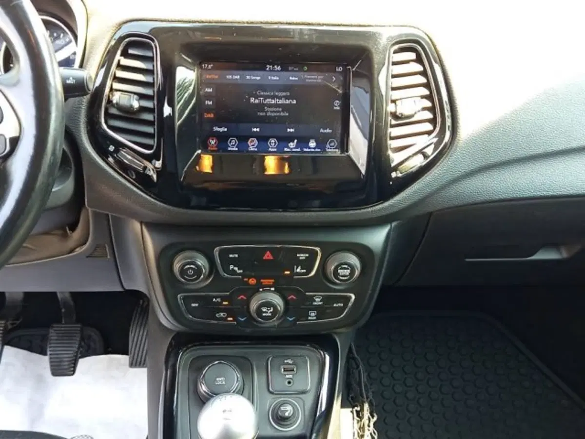 Jeep Compass usata a Frosinone (10)