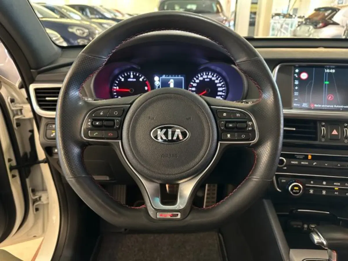 Kia Optima Sport Wagon usata a Vicenza (16)