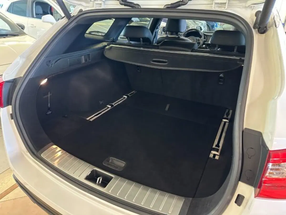 Kia Optima Sport Wagon usata a Vicenza (5)