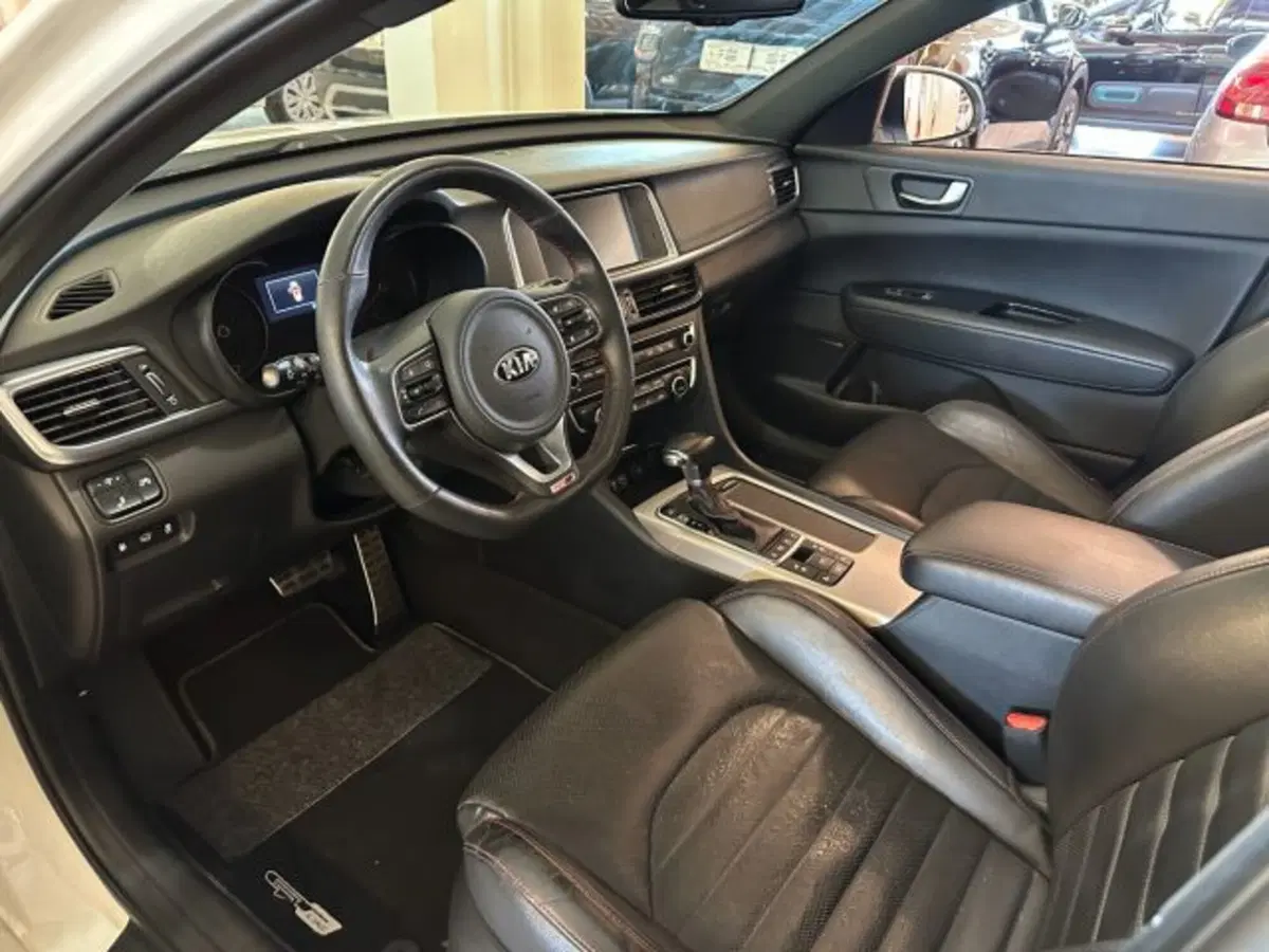 Kia Optima Sport Wagon usata a Vicenza (7)