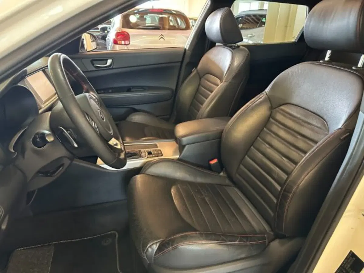 Kia Optima Sport Wagon usata a Vicenza (8)