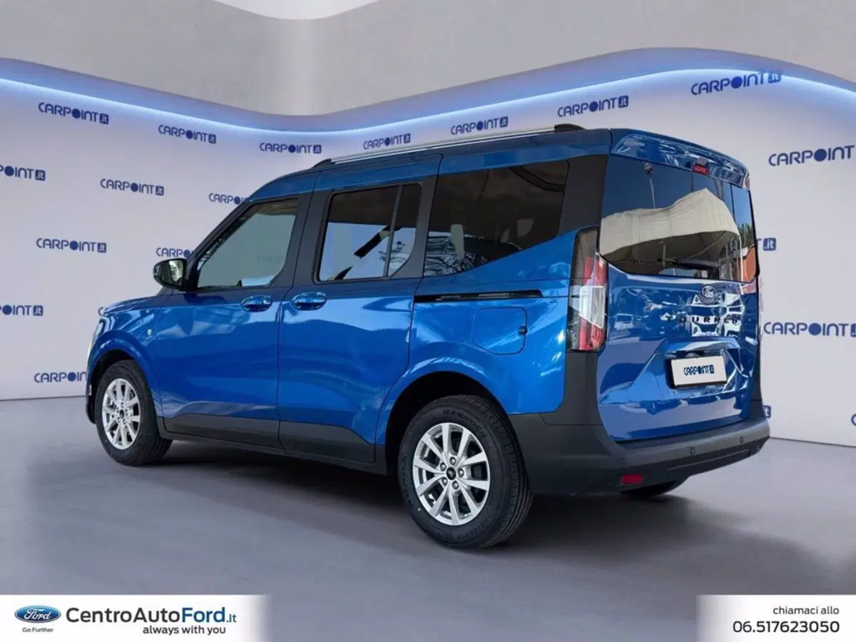 Ford Tourneo Courier usata a Roma (3)