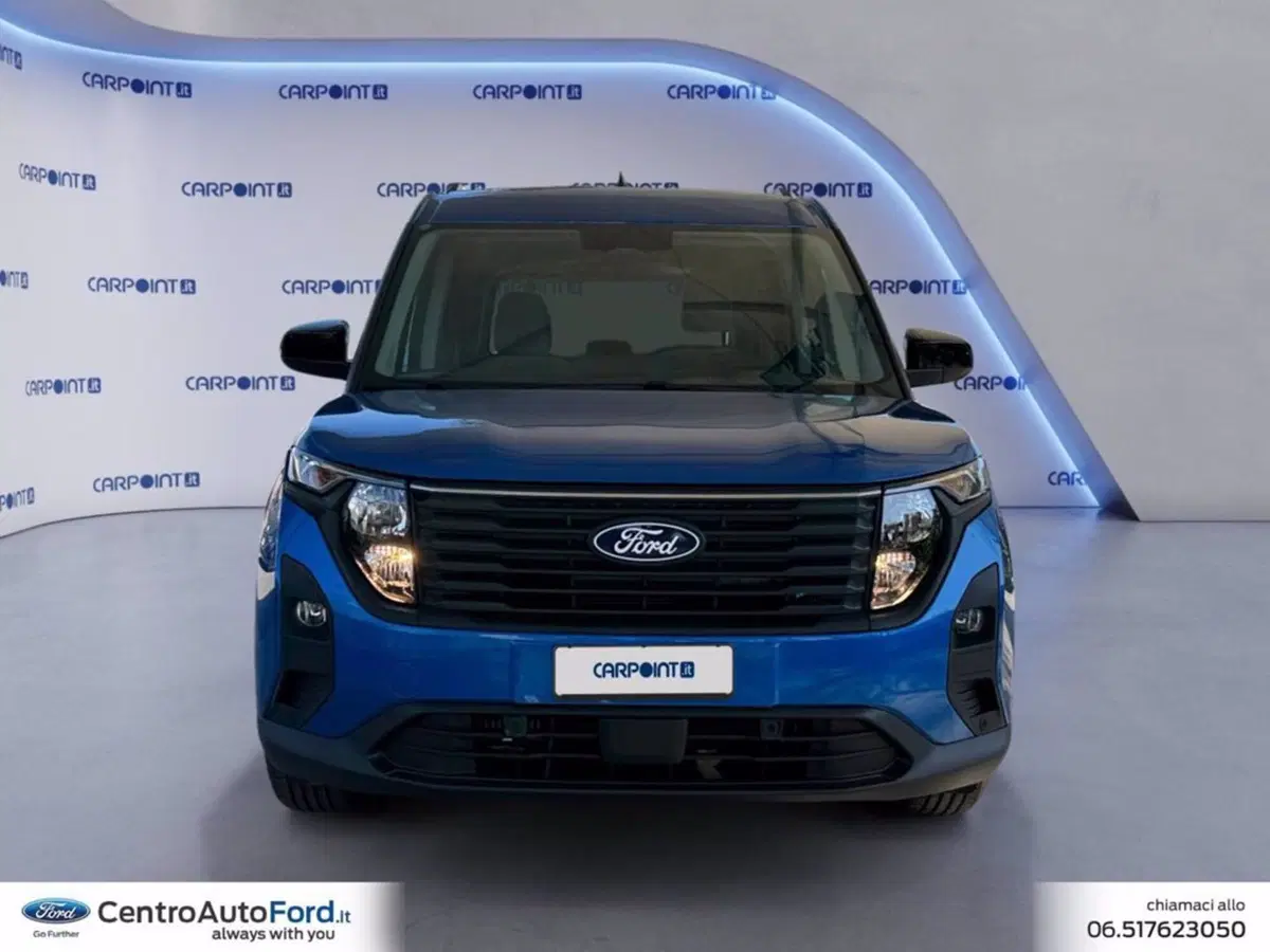 Ford Tourneo Courier usata a Roma (8)