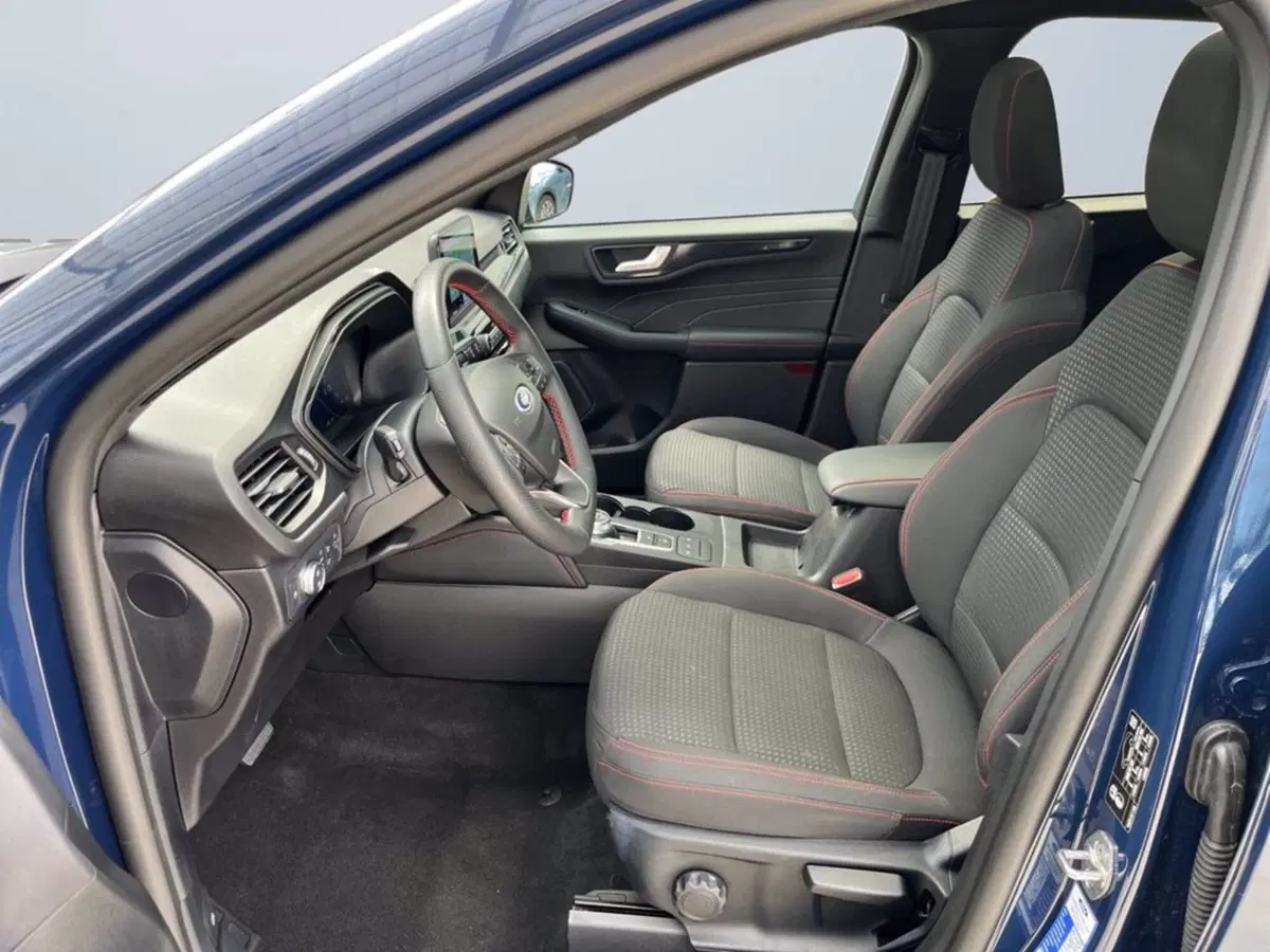 Ford Kuga usata a Milano (10)