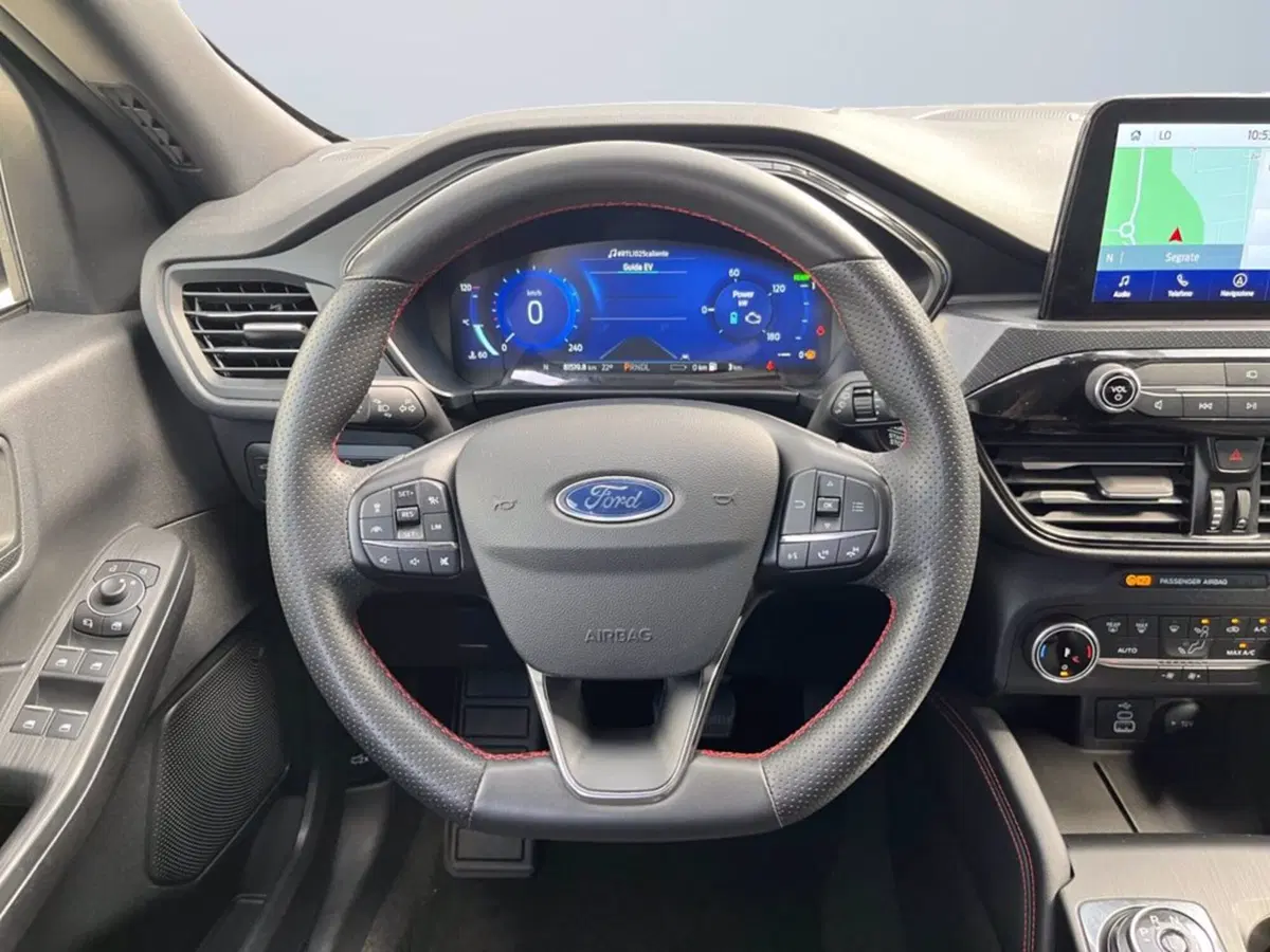 Ford Kuga usata a Milano (13)