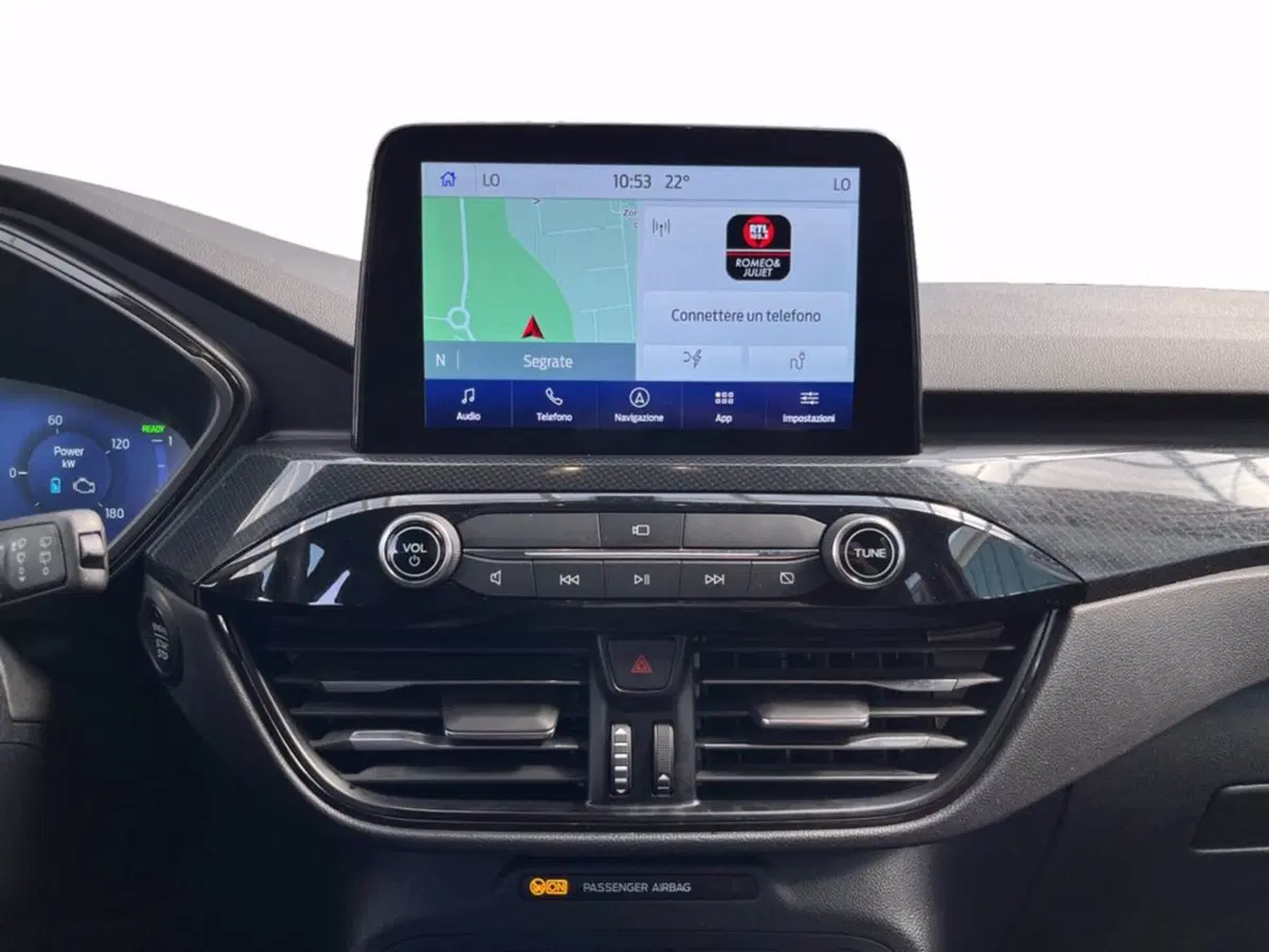 Ford Kuga usata a Milano (14)