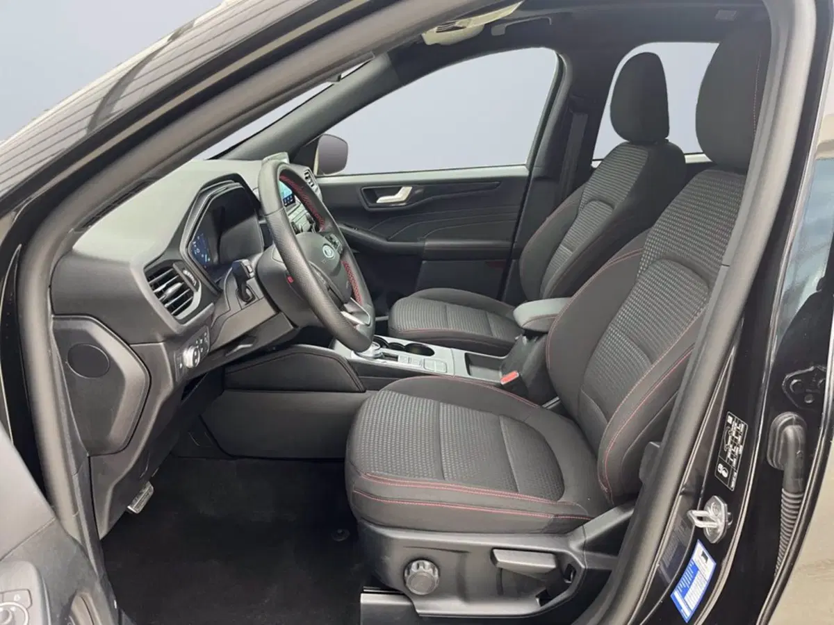 Ford Kuga usata a Milano (10)