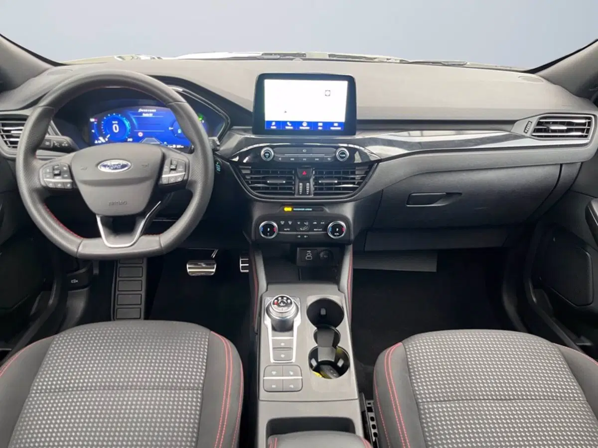 Ford Kuga usata a Milano (11)