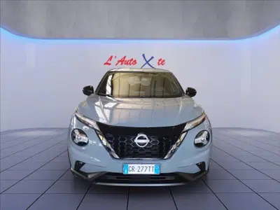 Nissan Juke 1.6 hev Tekna del 2023 usata a Trezzano sul Naviglio