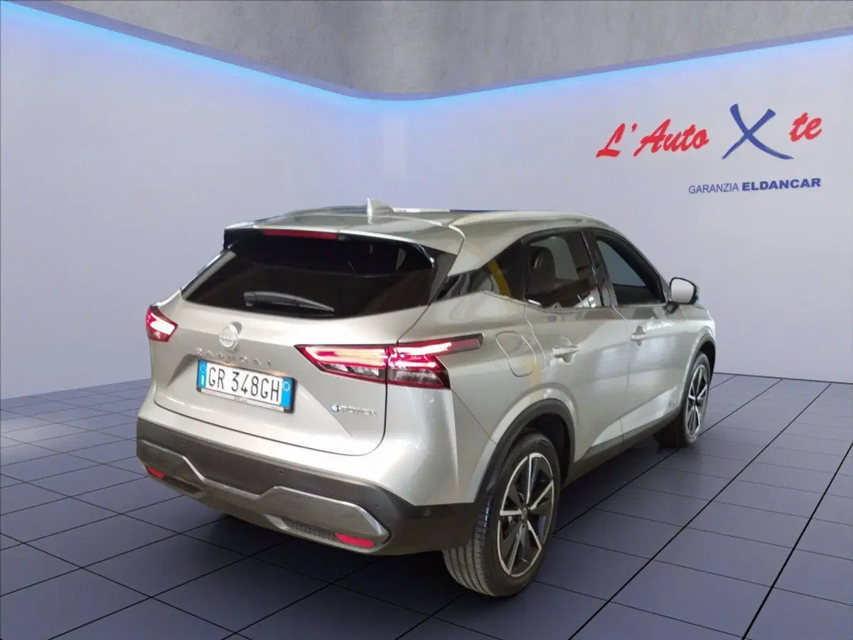 Nissan Qashqai usata a Milano (8)