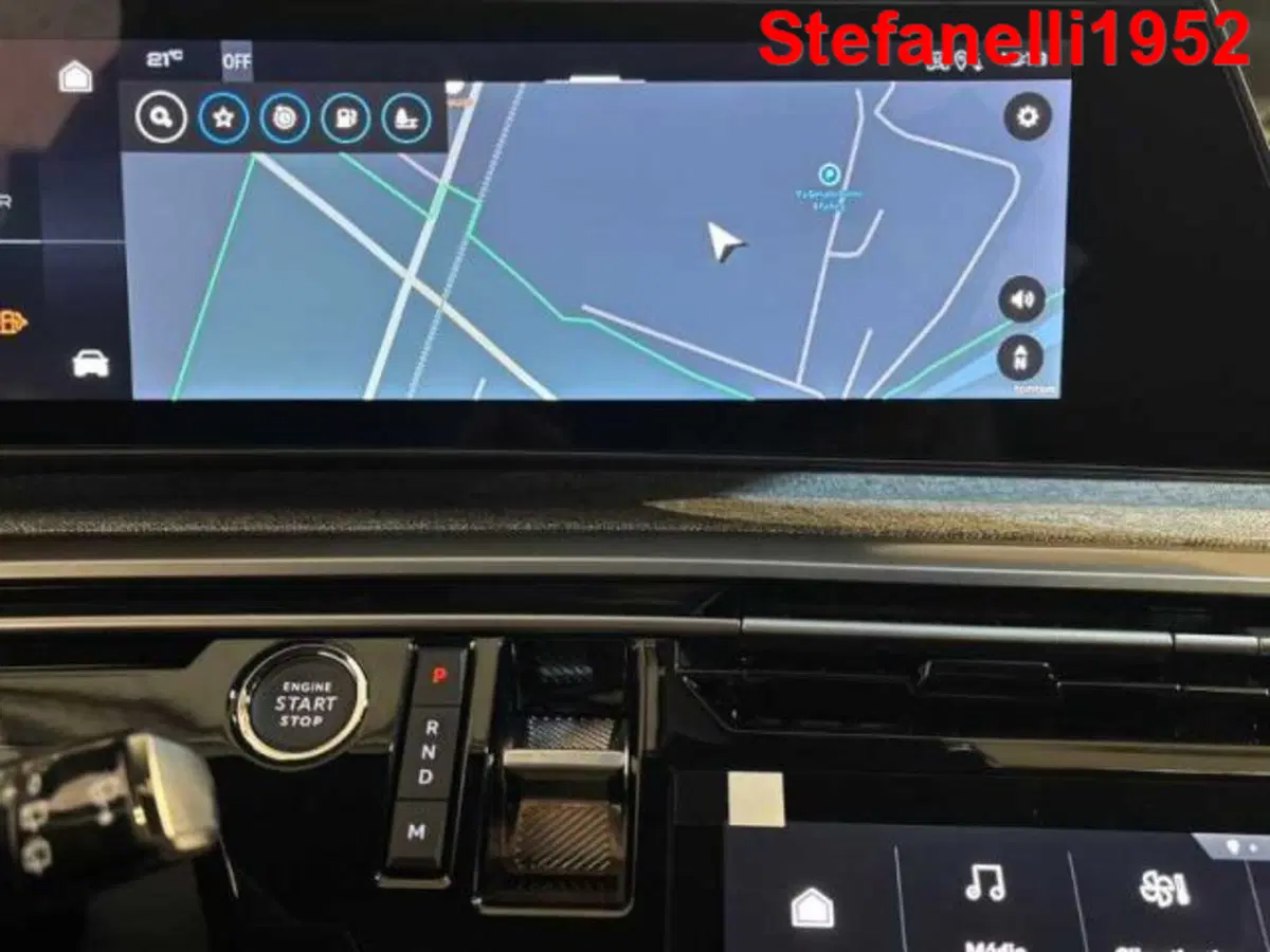 Peugeot 5008 nuova a Bologna (17)