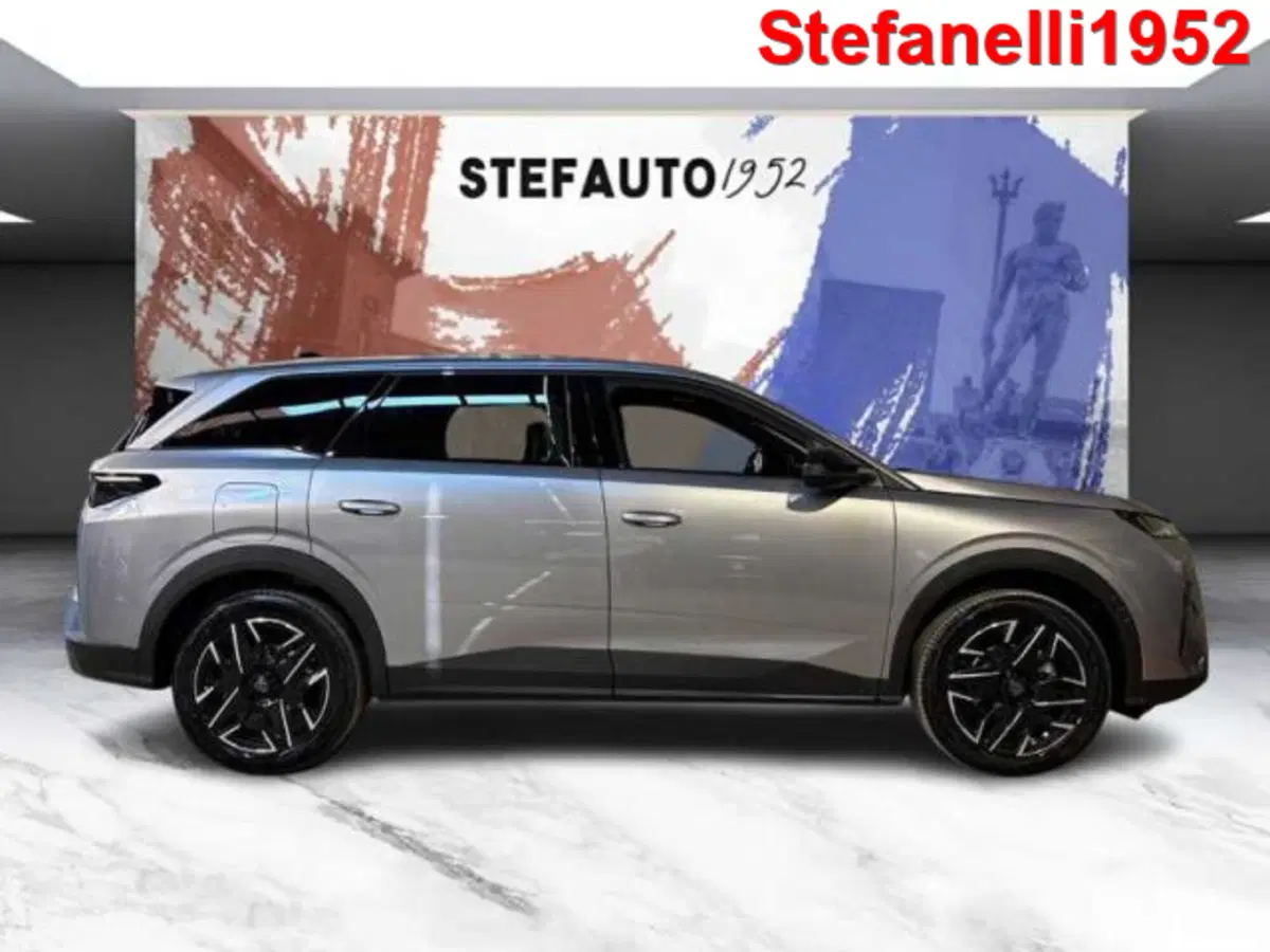 Peugeot 5008 nuova a Bologna (2)