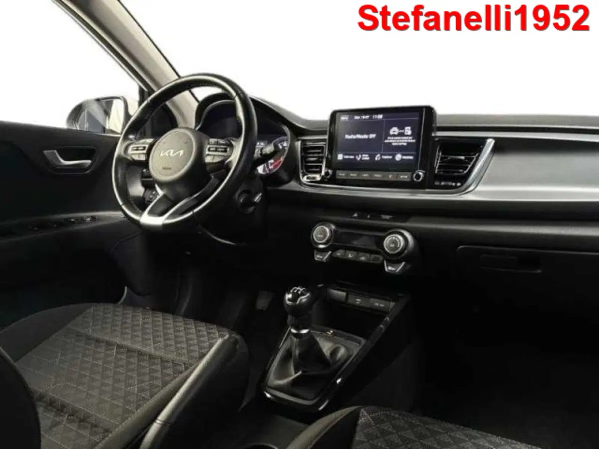 Kia Rio usata a Bologna (13)