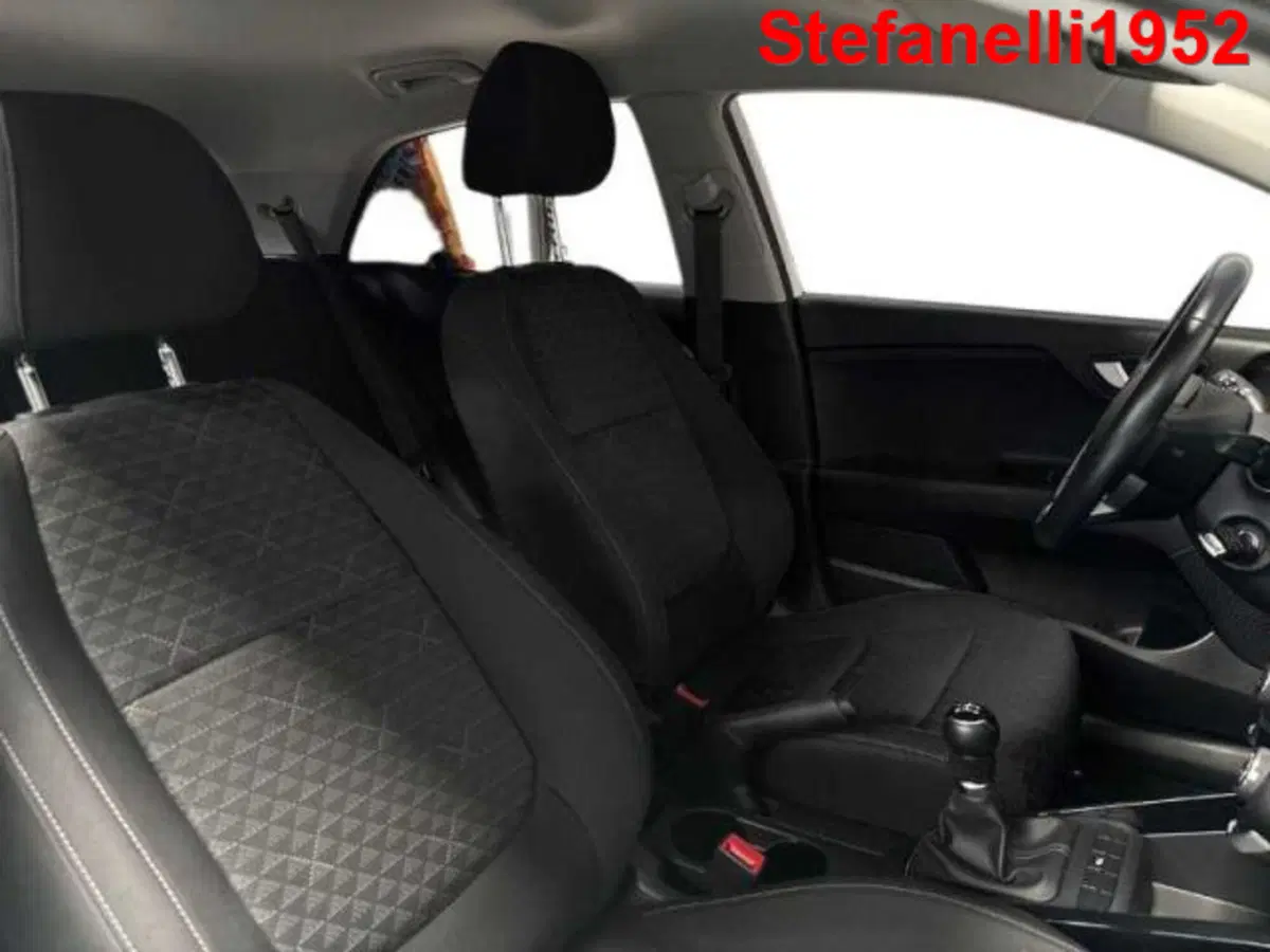 Kia Rio usata a Bologna (14)