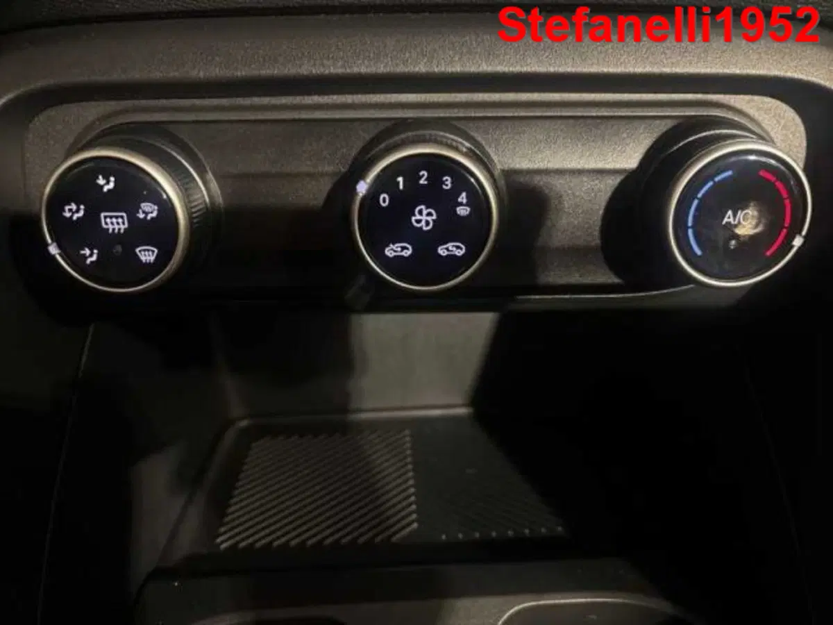 Citroen C3 Aircross nuova a Bologna (17)