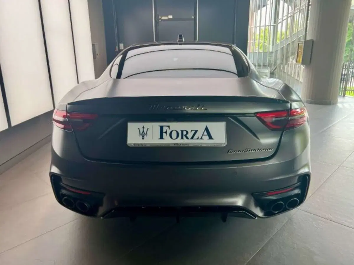 Maserati Granturismo usata a Torino (6)