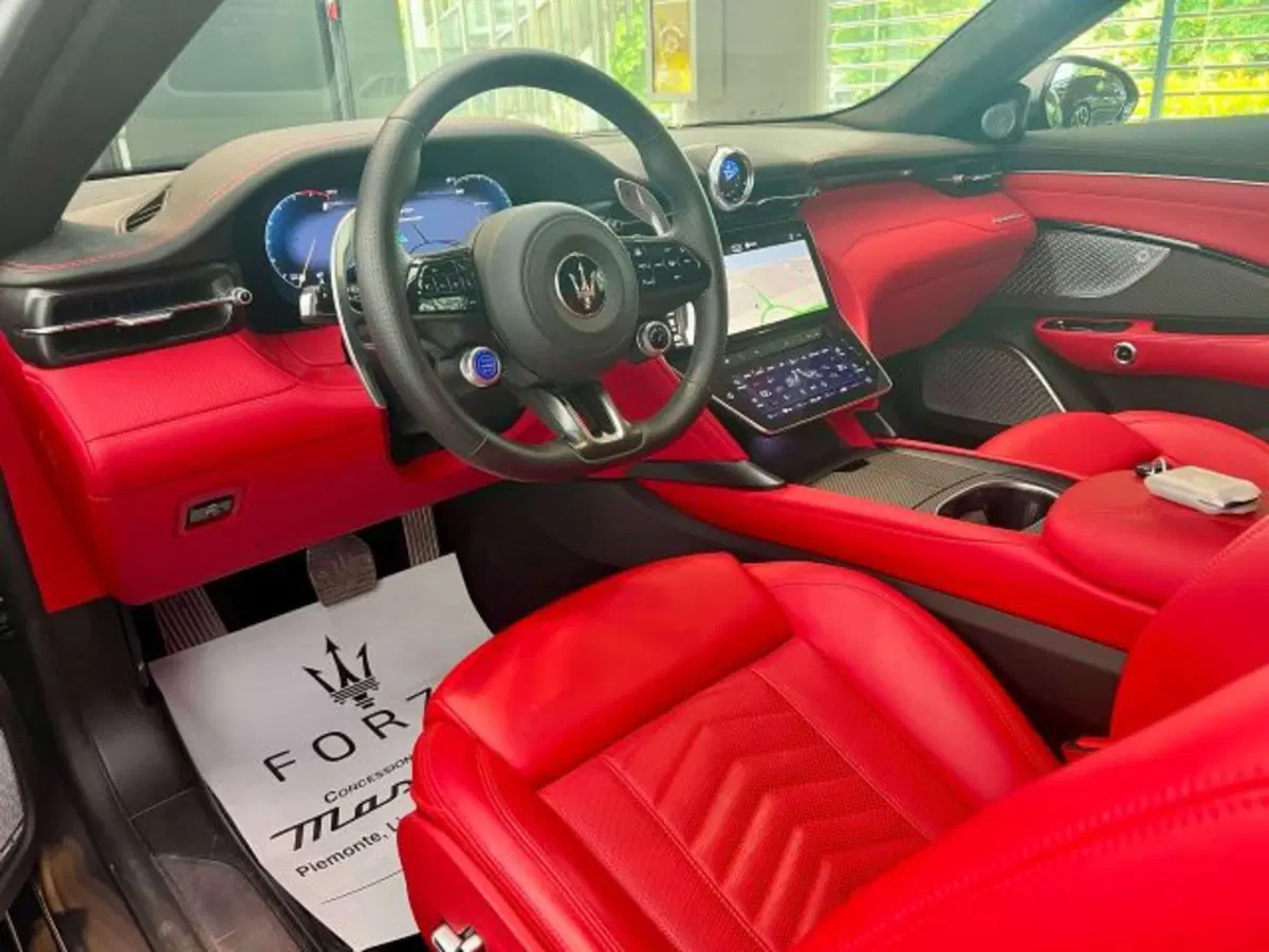 Maserati Granturismo usata a Torino (8)