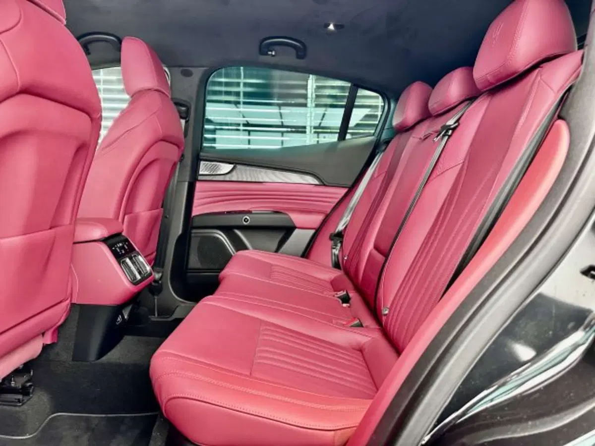 Maserati Grecale usata a Torino (11)