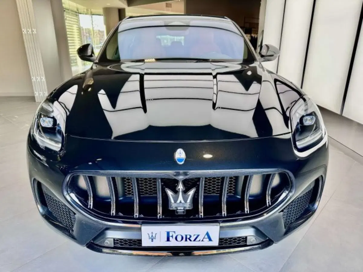 Maserati Grecale usata a Torino (2)