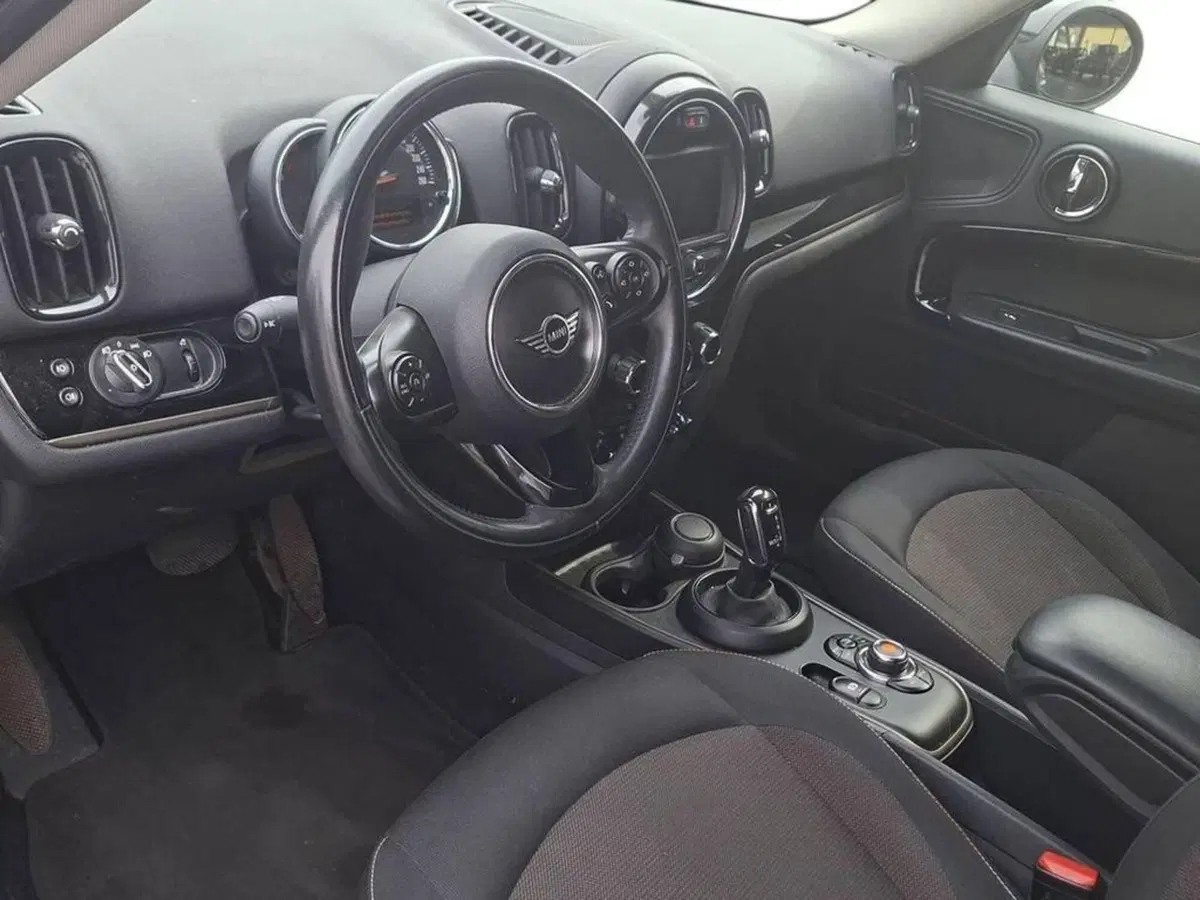 MINI Mini Countryman usata a Torino (10)