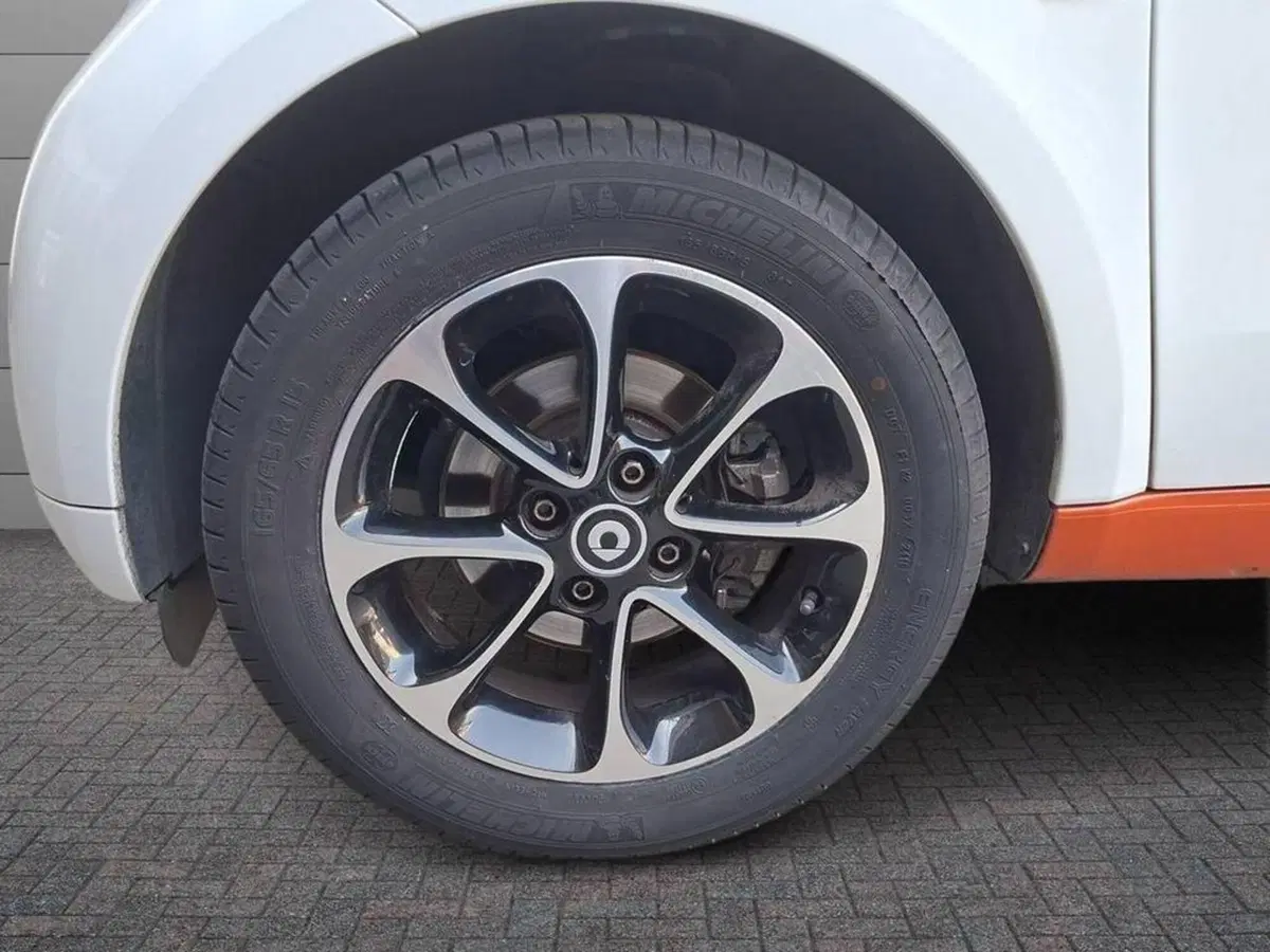 smart Fortwo usata a Torino (5)
