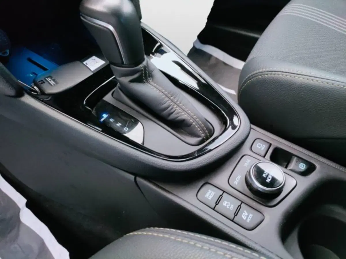 Toyota Yaris Cross usata a Teramo (12)