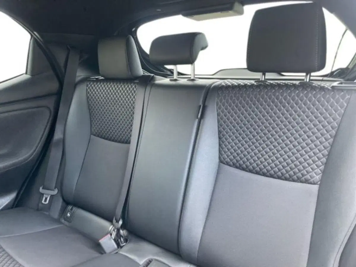 Toyota Yaris usata a Vercelli (11)