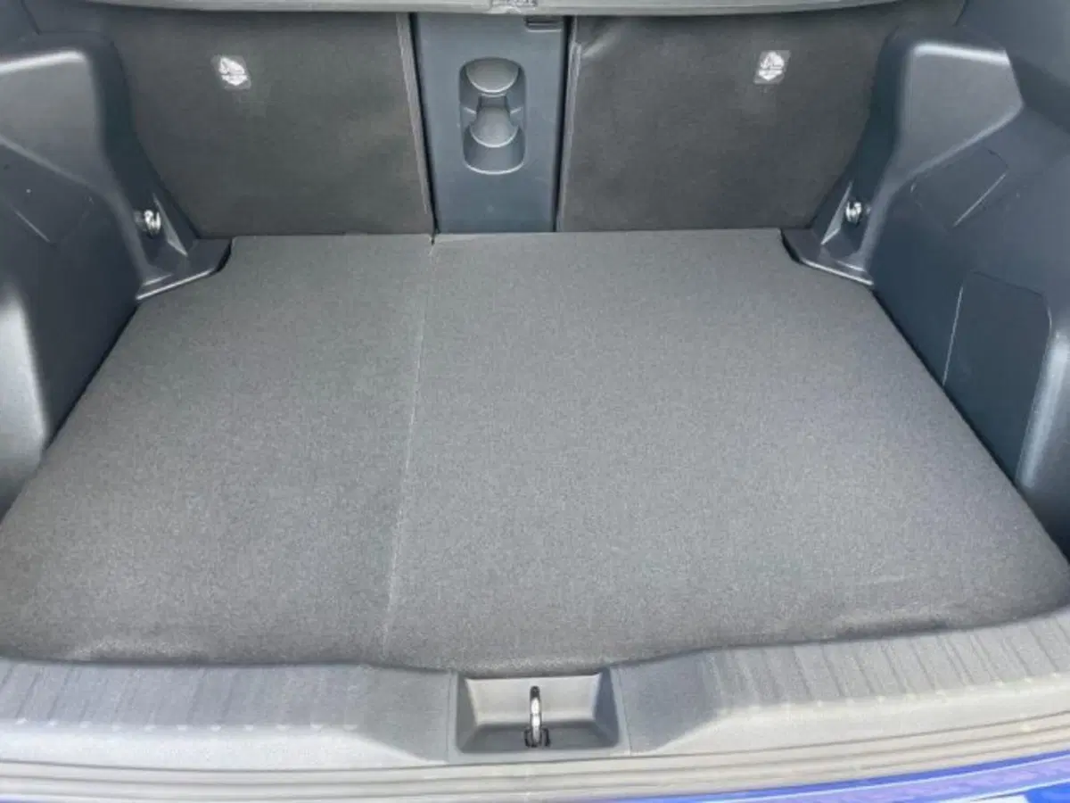 Toyota Yaris Cross usata a Vercelli (6)