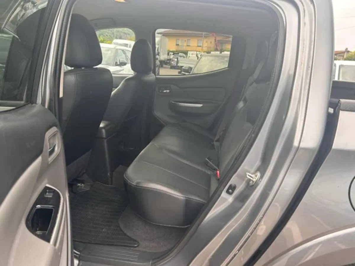 Fiat Fullback usata a Lucca (9)