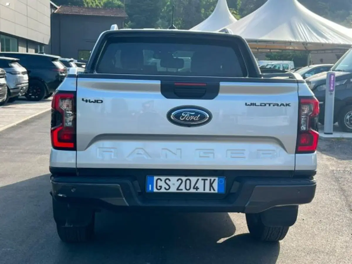 Ford Ranger Pick-up usata a Lucca (5)