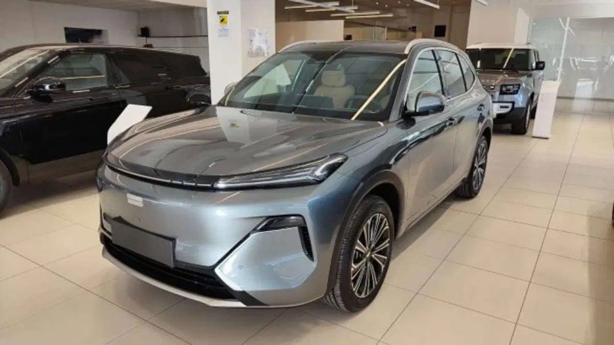 Geely Starray nuova a Firenze (2)