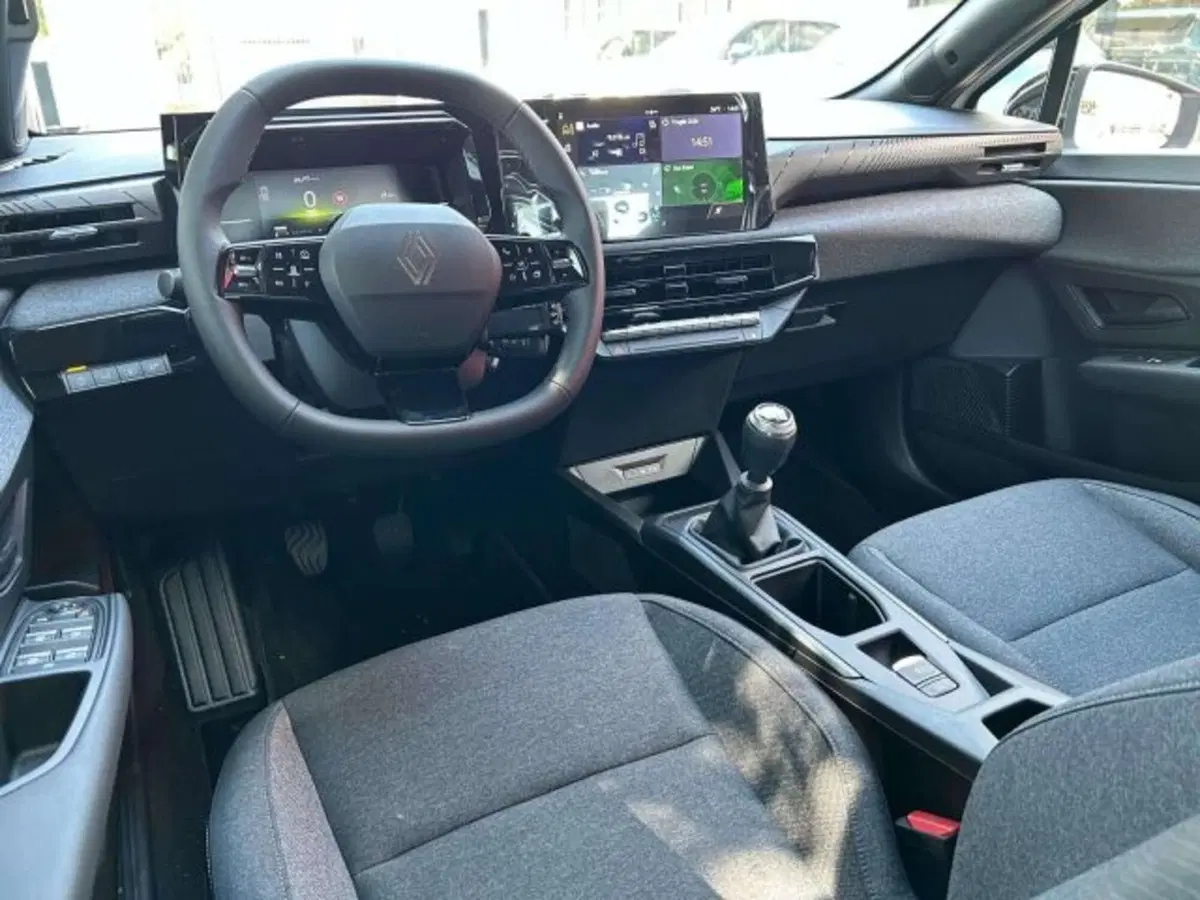 Renault Clio nuova a Firenze (14)
