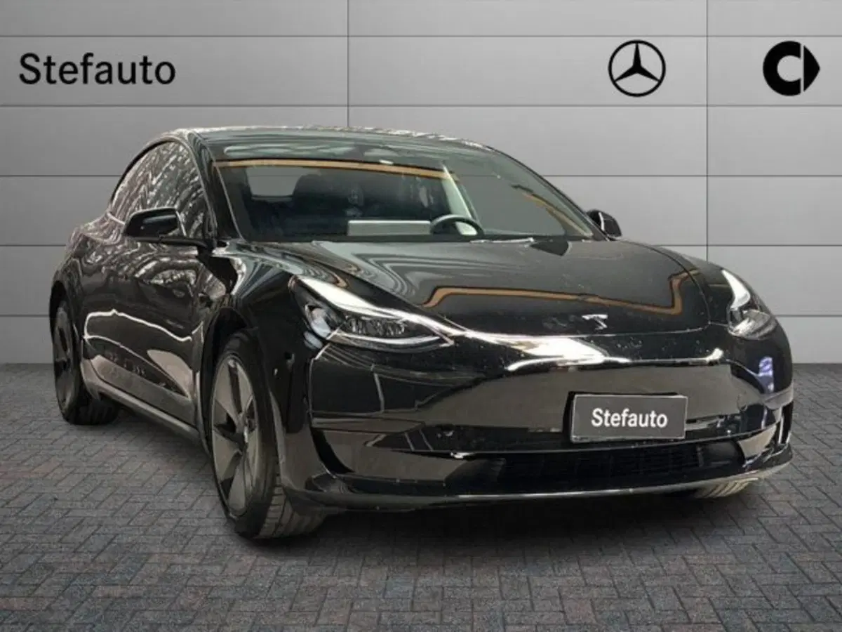 Tesla Model 3 usata a Bologna