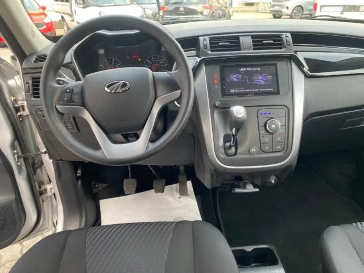 Mahindra KUV100 usata a Cuneo (10)