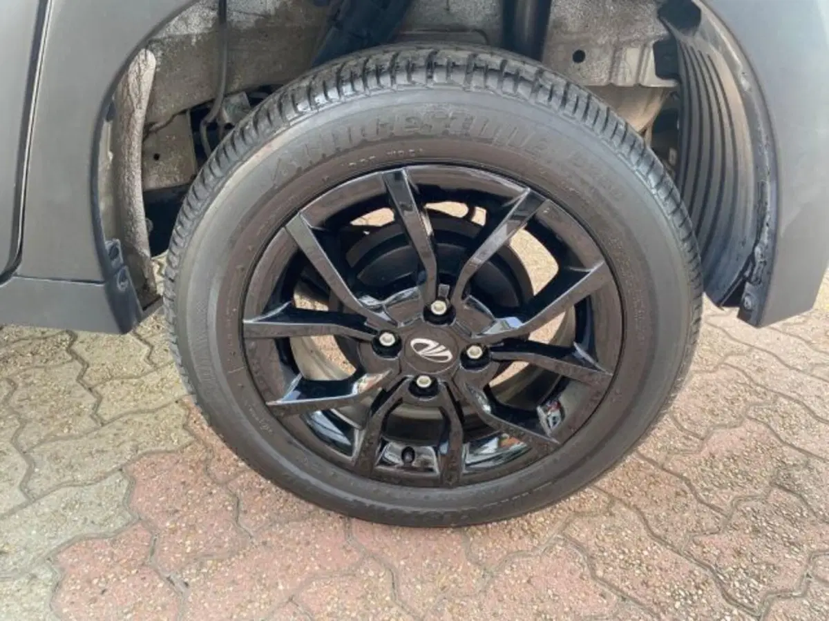 Mahindra KUV100 usata a Cuneo (7)
