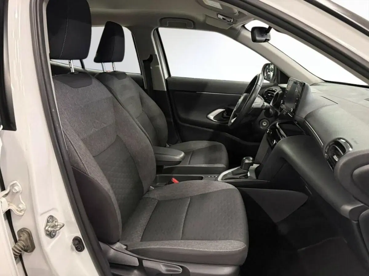 Toyota Yaris Cross usata a Monza e Brianza (10)