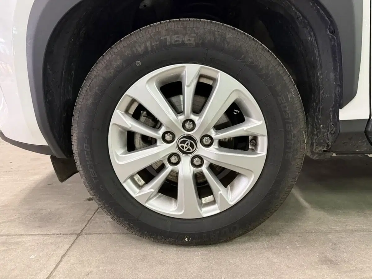Toyota Yaris Cross usata a Monza e Brianza (15)
