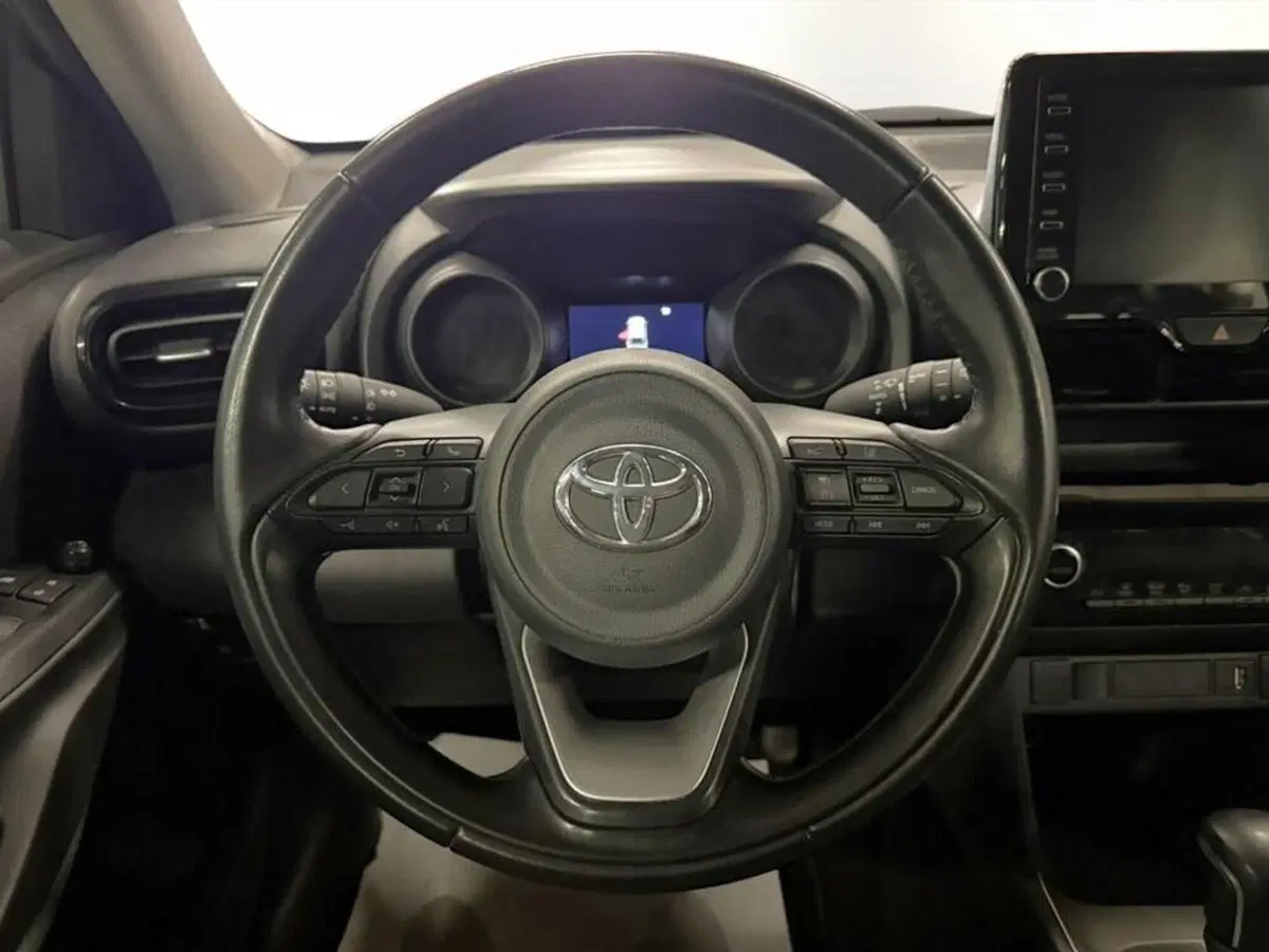 Toyota Yaris Cross usata a Monza e Brianza (8)