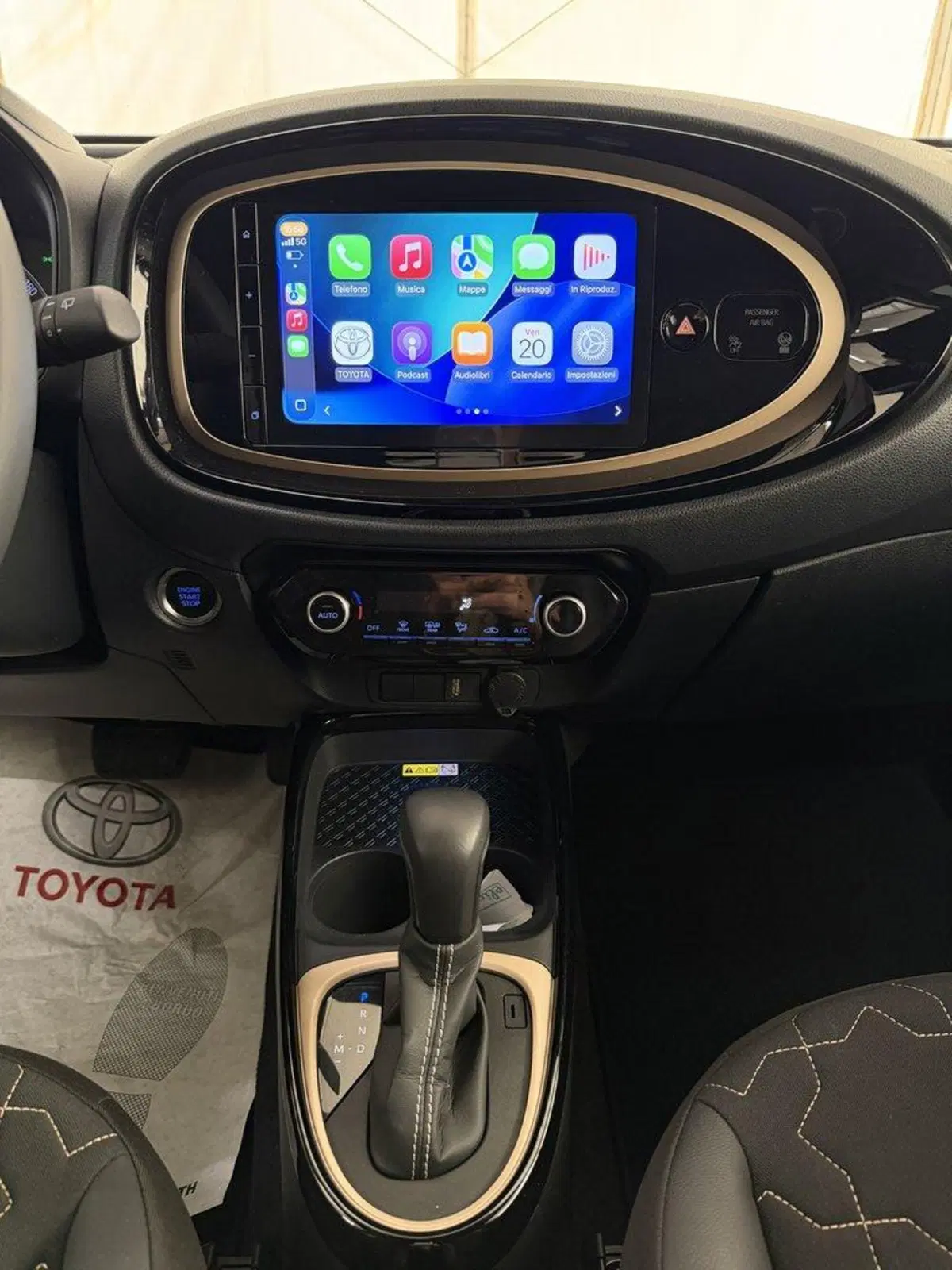 Toyota Aygo X usata a Monza e Brianza (10)