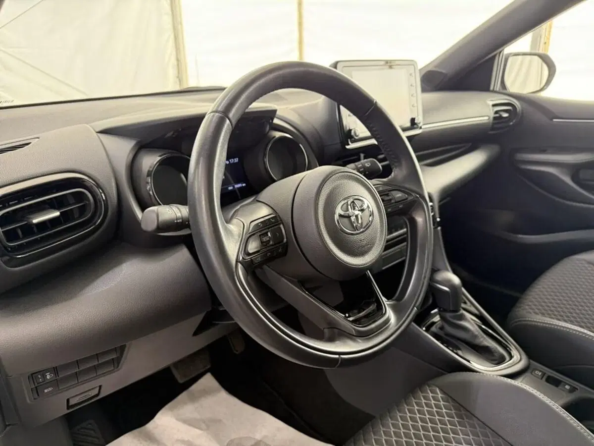 Toyota Yaris Cross usata a Monza e Brianza (13)