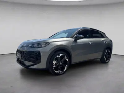 Volkswagen T-Roc 1.5 etsi R-Line 150cv dsg nuova a Arzignano