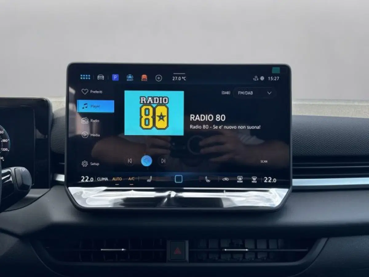 Volkswagen T-Roc nuova a Vicenza (10)