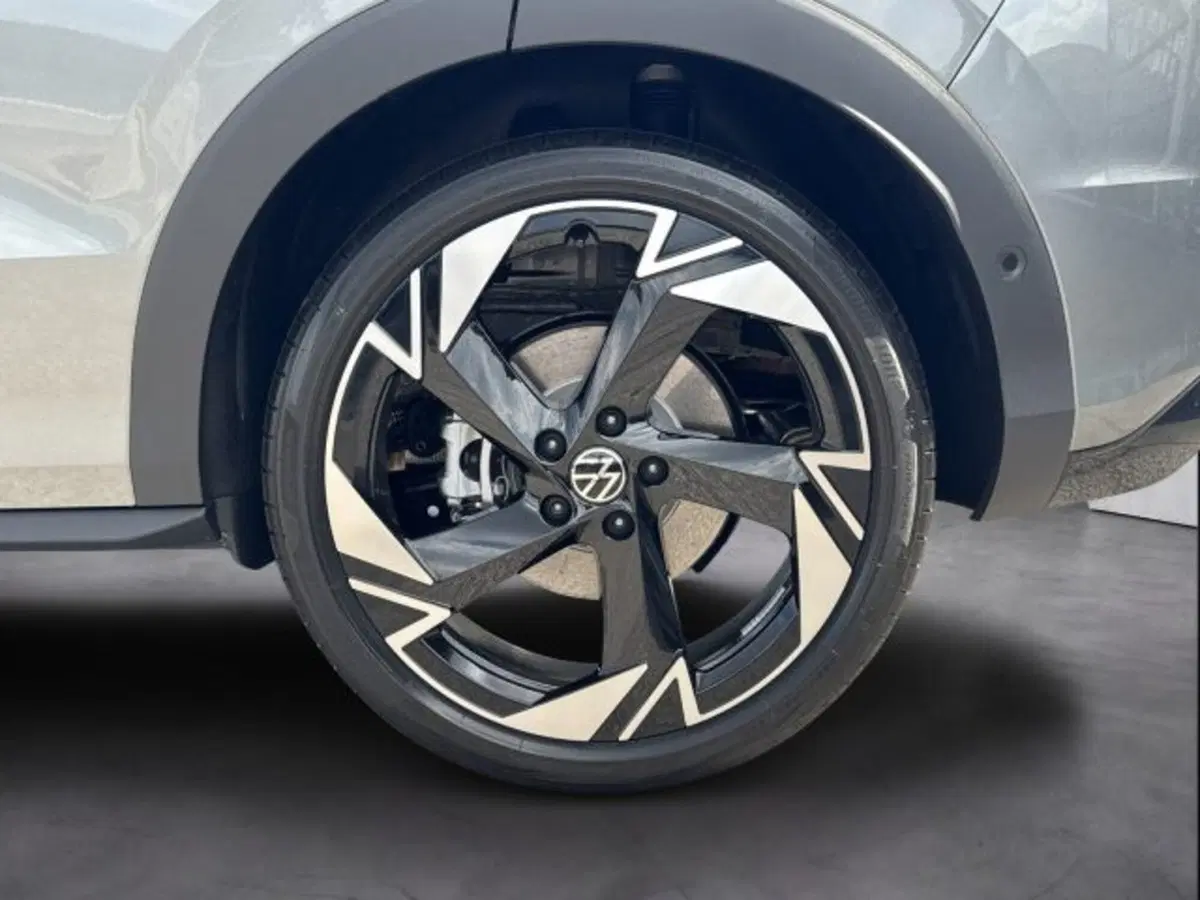 Volkswagen T-Roc nuova a Vicenza (18)