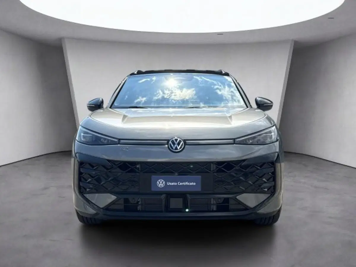 Volkswagen T-Roc nuova a Vicenza (2)