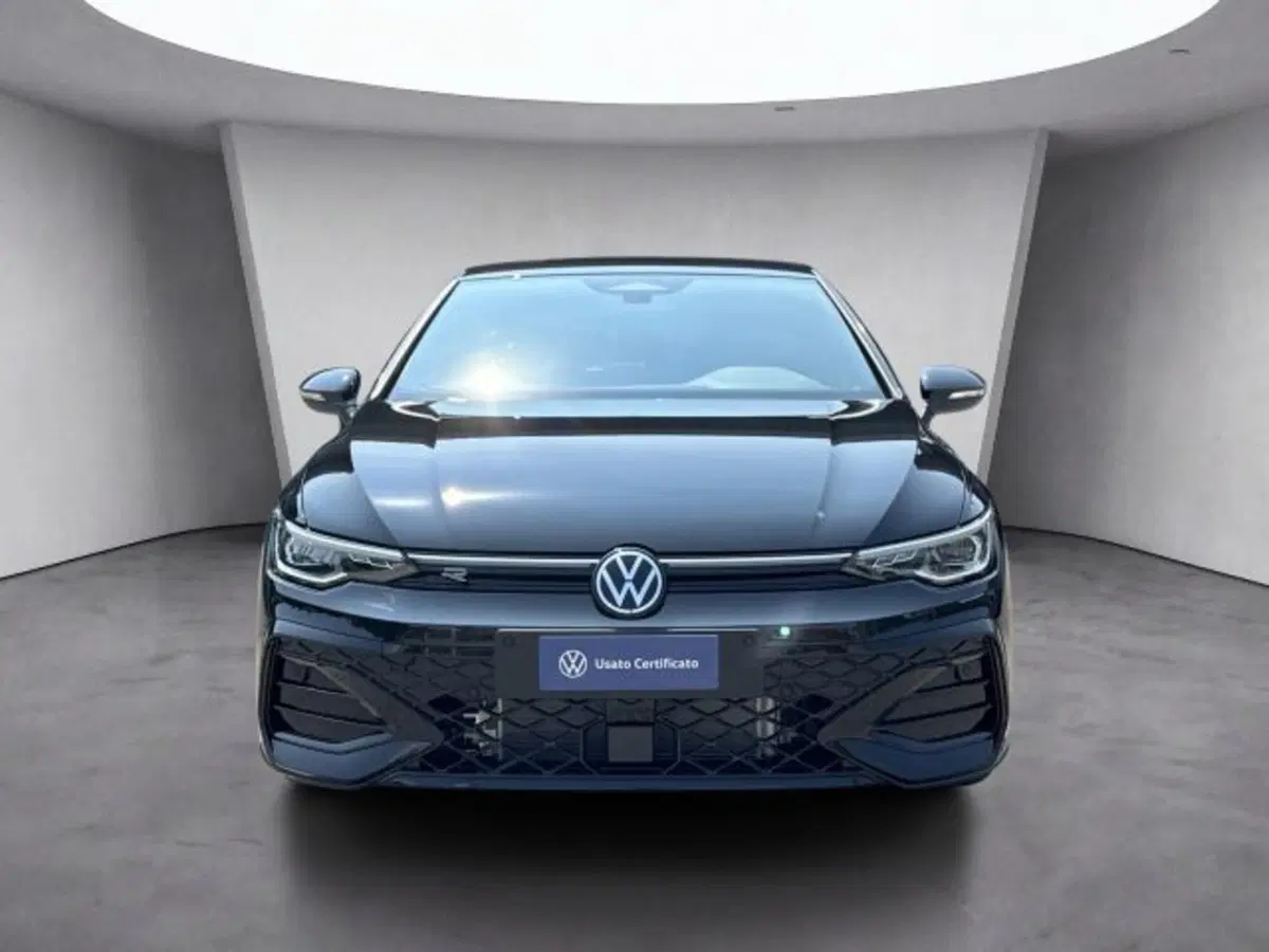 Volkswagen Golf nuova a Vicenza (2)