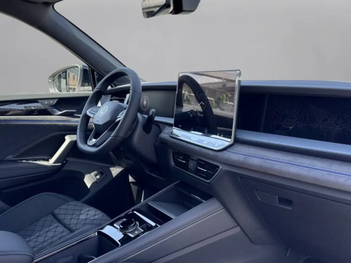 Volkswagen Tayron nuova a Vicenza (6)