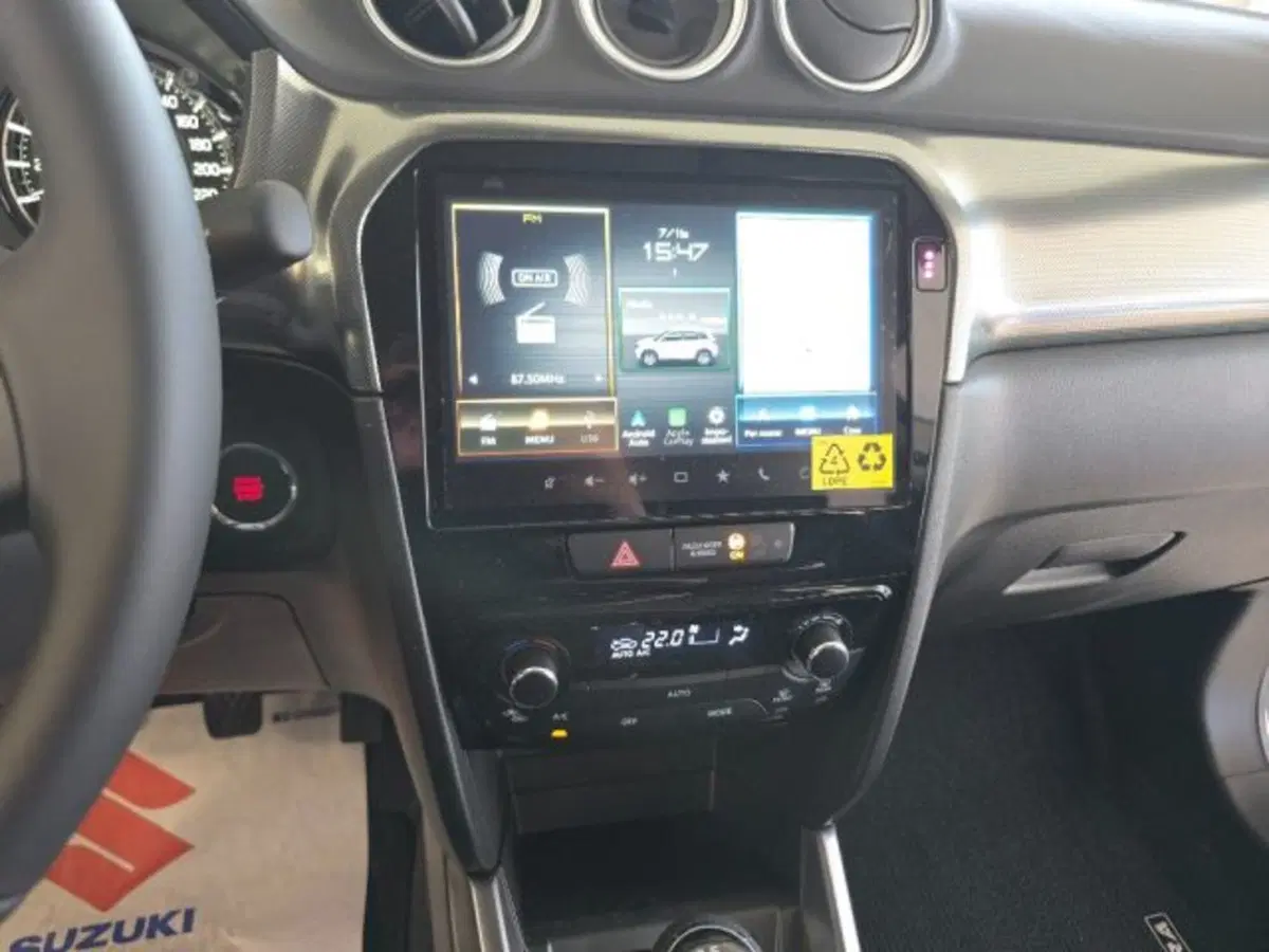 Suzuki Vitara nuova a Reggio Emilia (11)