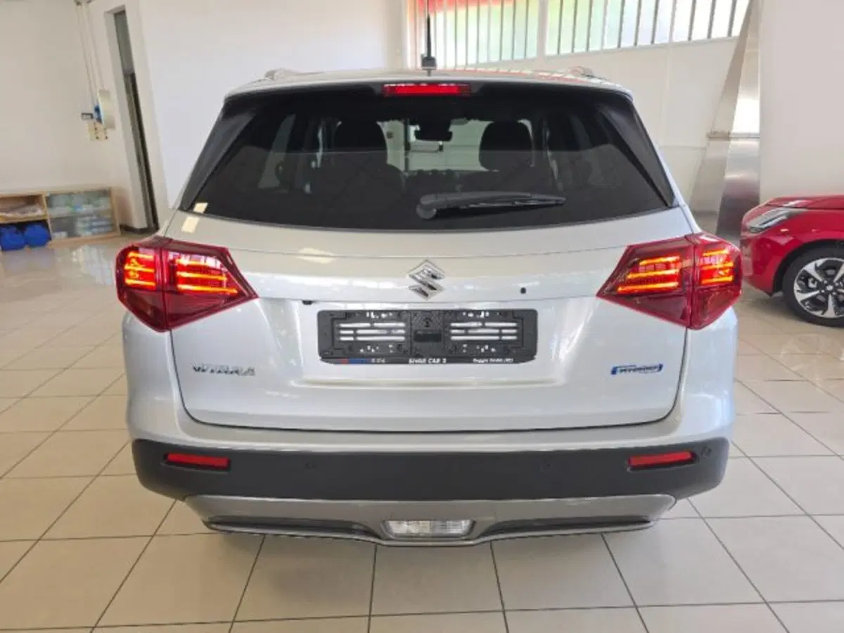 Suzuki Vitara nuova a Reggio Emilia (18)