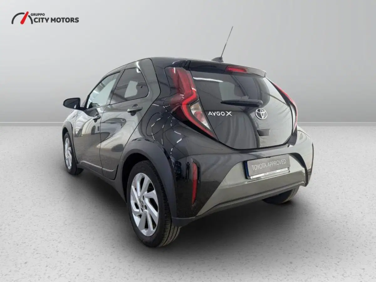 Toyota Aygo X usata a Monza e Brianza (5)
