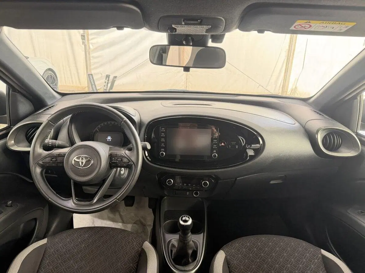 Toyota Aygo X usata a Monza e Brianza (9)